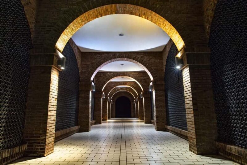 From Bilbao: Private Winery Tour with Wine Tasting & Lunch - The Sum Up
