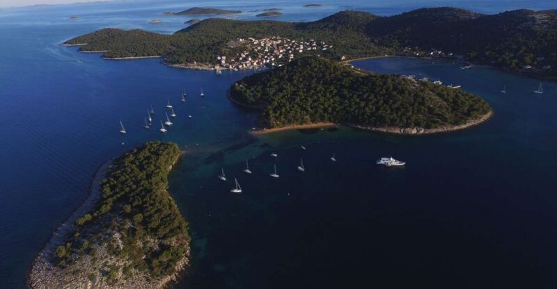 From Biograd: Golden Island of Vrgada Trip with Lunch - An Introduction to the Vrgada Trip Experience