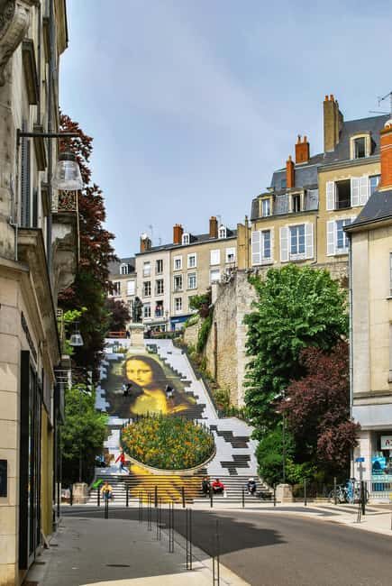 From Blois, Valley Castles: Premium Trip with Fine Dining - Exploring the Loire Valley with Style and Substance