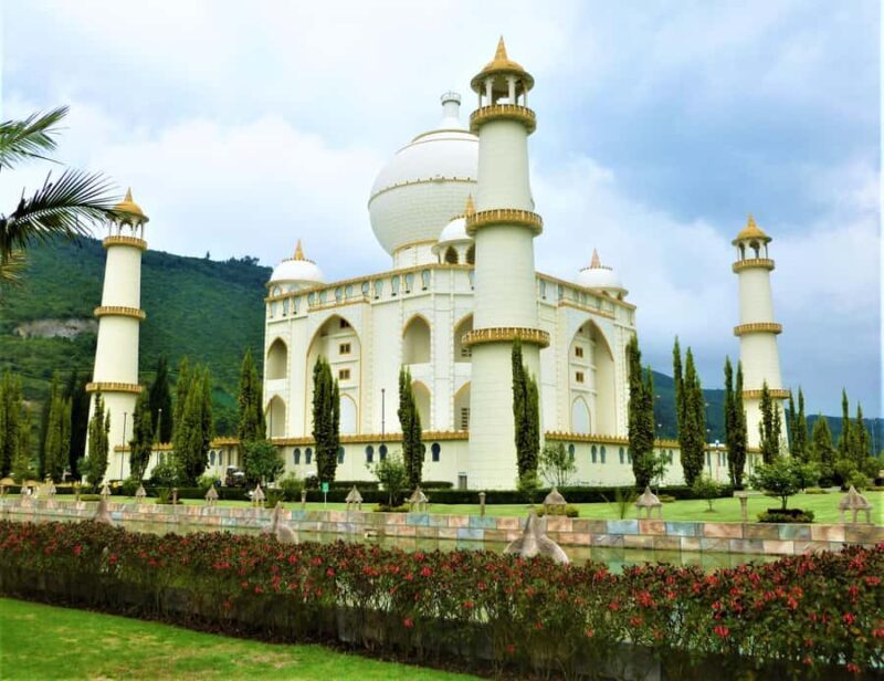 From Bogotá: Jaime Duque Park and Salt Cathedral with Lunch - Who Is This Tour Best For?