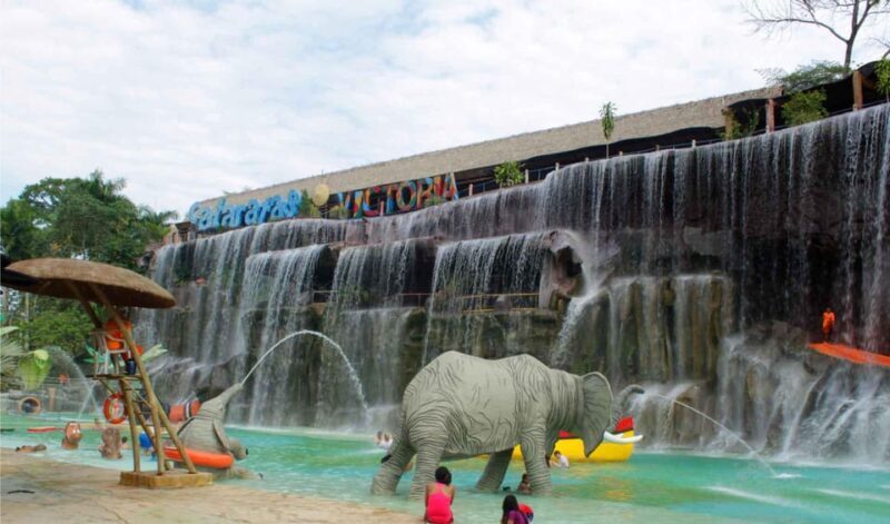 From Bogotá: Private Tour to Pablo Escobar's Theme Park - Reflection and Return to Bogotá