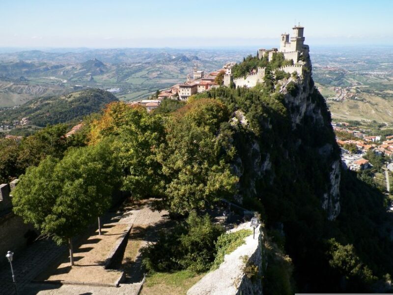 From Bologna: Private San Marino Day Tour with Lunch - Exploring San Marino with a Private Guide: What Makes It Special