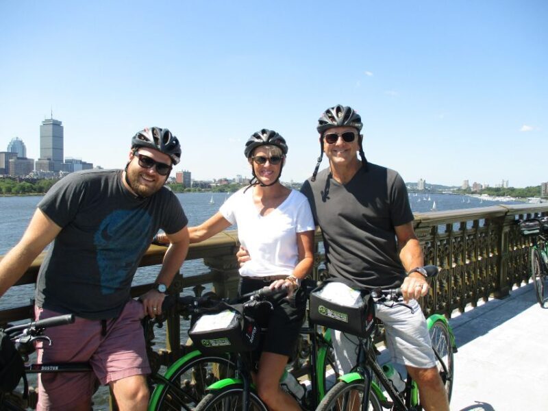 From Boston: Guided Bike Tour of Cambridge - Exploring Cambridge on Two Wheels: A Practical Overview