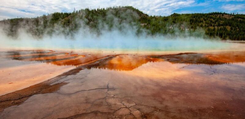 From Bozeman: Exclusive Yellowstone Tour (2 Days & 1 Night) - A Deep Dive into the Yellowstone Experience