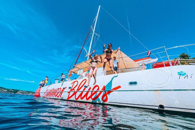 From Bra Island: Catamaran Tour with Food & Drinks - Key Points