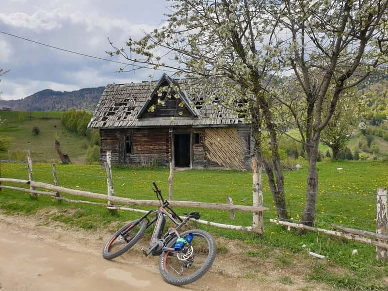 From Brasov : Piatra Craiului National Park on Ebike - Authenticity and Personal Touch