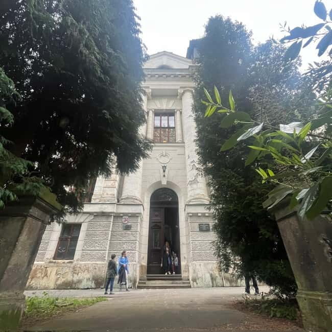 From Bratislava: Day Trip to UNESCO Town of Banská tiavnica - Practical Considerations