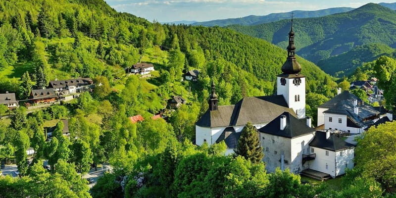 From Bratislava: Slovak Golden Circle - Guided one day Tour - An In-Depth Look at the Slovak Golden Circle Tour