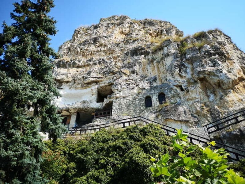 From Bucharest: Bulgaria & Veliko Tarnovo - Private Tour - Who This Tour Is Perfect For