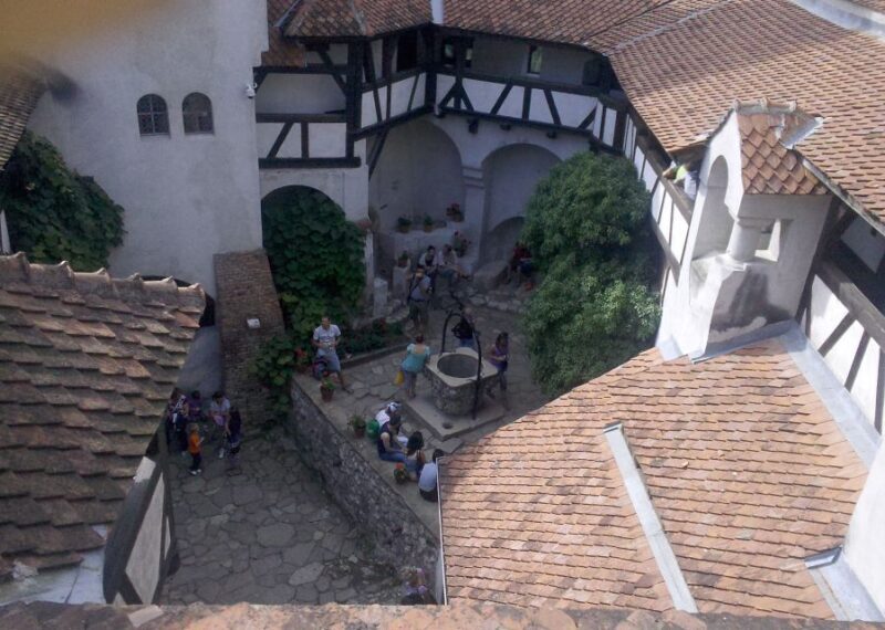 From Bucharest: Day Trip to Dracula and Peles Castle - FAQ