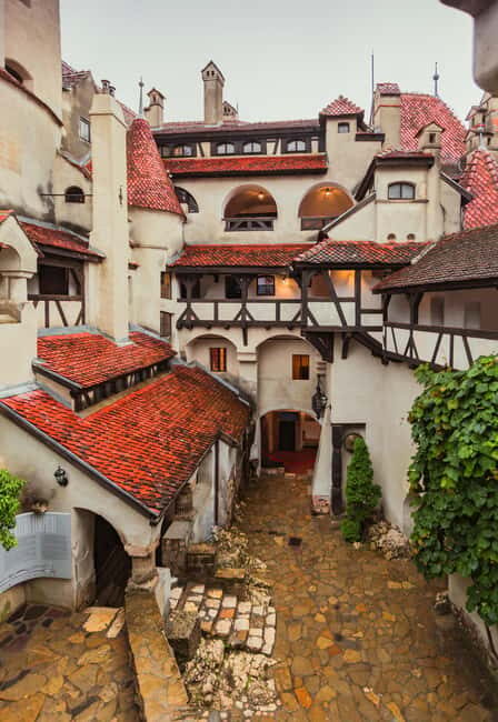 From Bucharest: Day Trip to Dracula's Castle, Peles & Brasov - FAQ