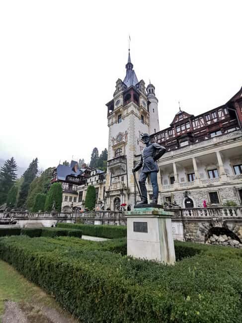 From Bucharest: Private Day Tour to Peles and Bran Castles - Key Points