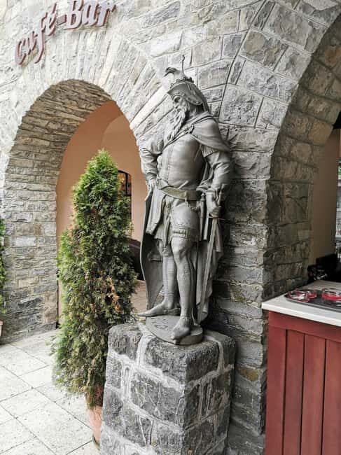 From Bucharest: Private tour to Peles Castle 6 Hours - Who Is This Tour Best For?