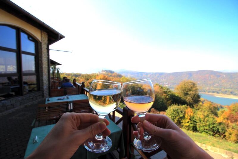 From Budapest: Danube Bend & Szentendre Tour with Lunch - Key Points