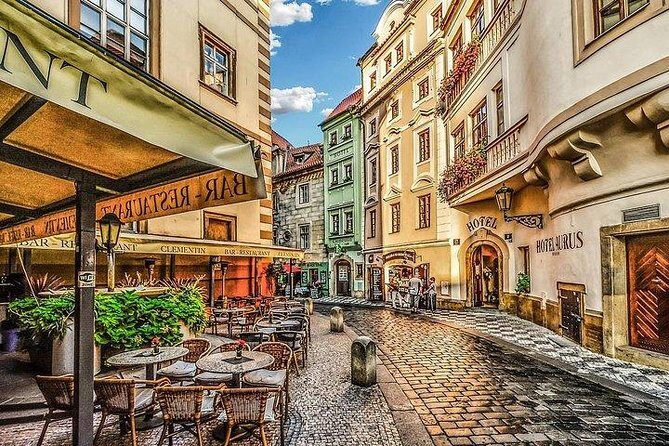 From Budapest to Prague: private transfer with a 2 hour stop - An In-Depth Look at the Experience