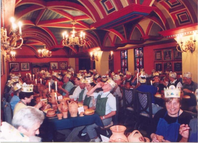 From Budapest: Visegrád Cruise with Medieval Show & Banquet - Why This Tour Works Well for Travelers