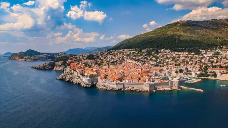From Budva: Dubrovnik Guided Tour with Free Time - Transportation and Language