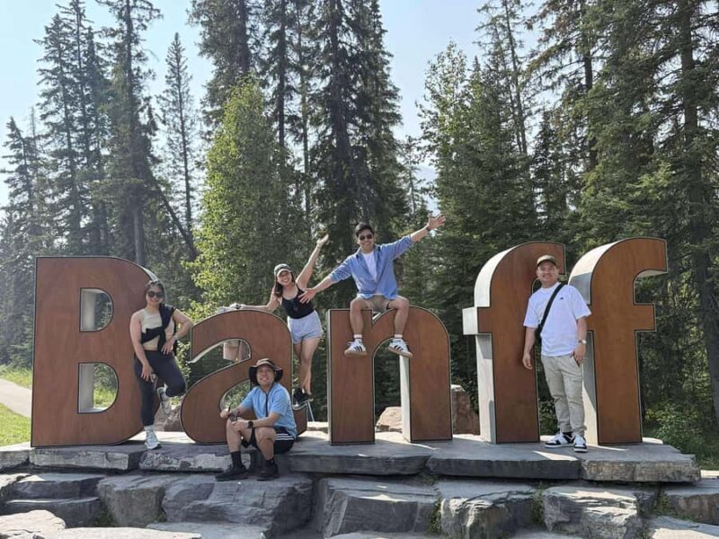 From Calgary: BANFF Tour w/FREE Edited Photos - Authentic Traveler Insights
