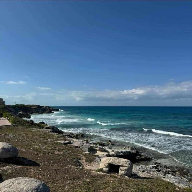 From Cancun: Isla Mujeres by Luxury Catamaran with Drinks - An In-Depth Look at the Experience