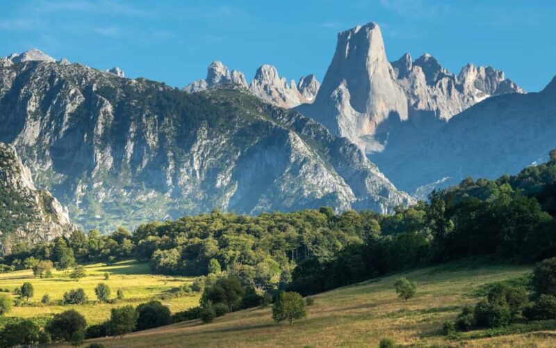 From Cangas de Onís: Lakes of Covadonga and Bulnes by funicular - FAQ