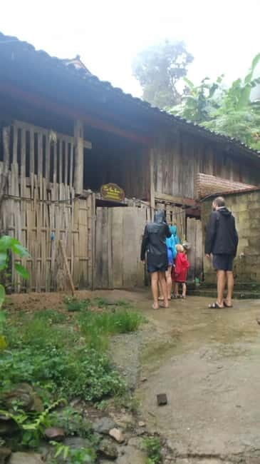 From Cao Bang: Car ( 7 Seat ) Rental With Driver: 1 Day - FAQ