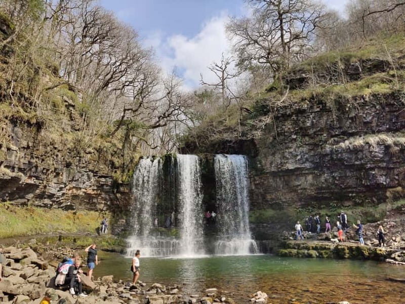 From Cardiff: Guided Hike to 6 Waterfalls in Brecon Beacons - The Essentials of the Brecon Beacons Waterfalls Hike