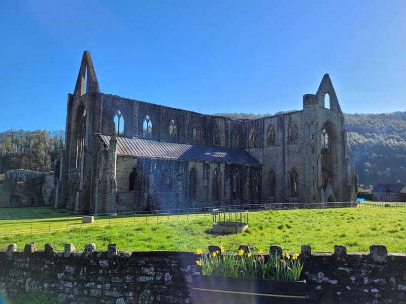 From Cardiff: Guided Tour of Welsh Valleys - A Detailed Look at the Welsh Valleys Tour