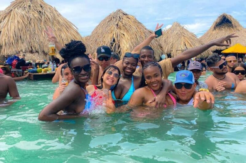 From Cartagena: Weekend party on Cholón Island - FAQ