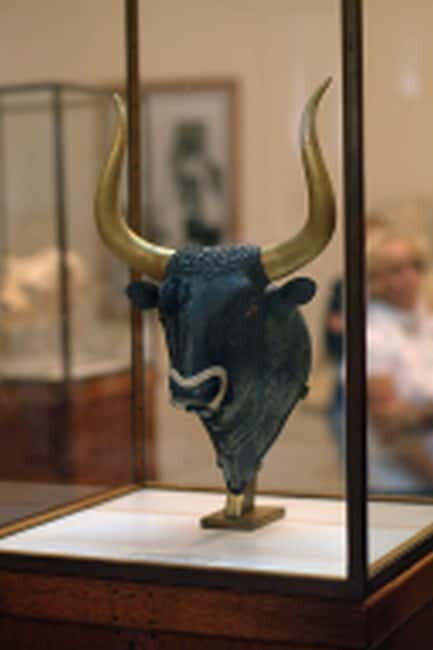 From Chania & Rethymno: Knossos Palace & Heraklion City Tour - The Scenic Return and Coffee Breaks