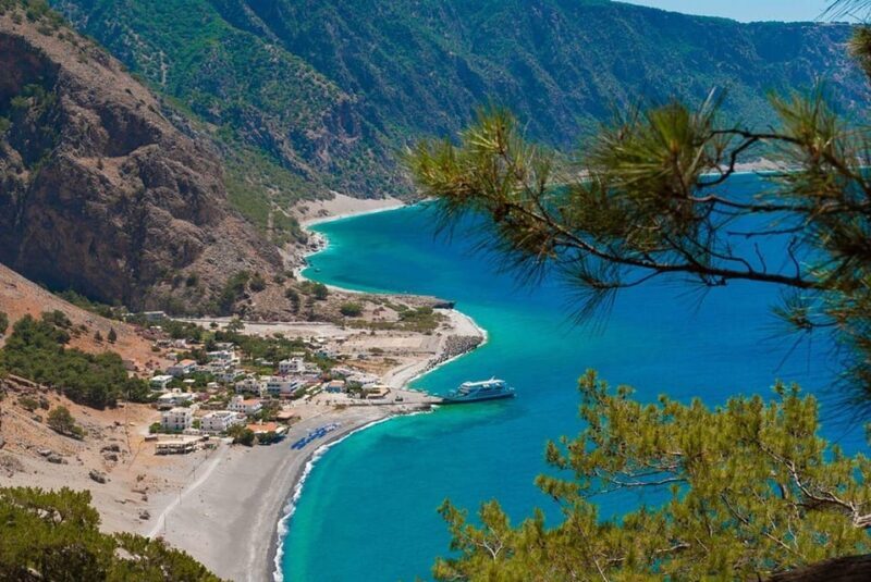 From Chania: Samaria Gorge with Professional Hiking Guide - Authentic Reviews from Past Travelers
