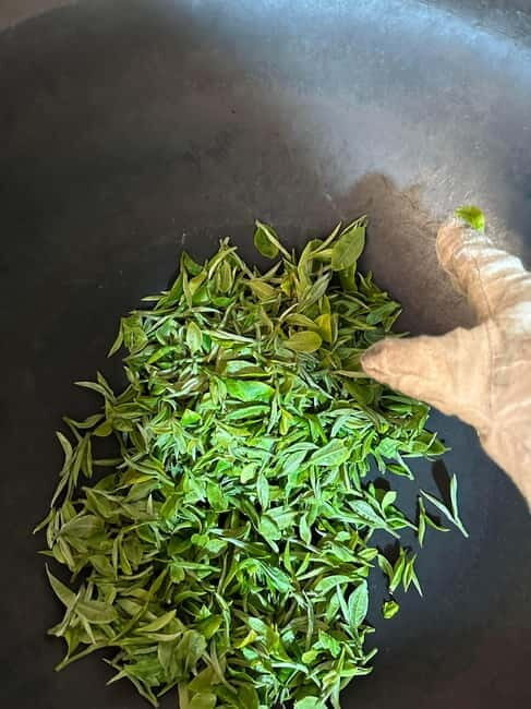 From Chengdu: Tea Garden, Bamboo Weaving & Ancient Town Tour - Key Points