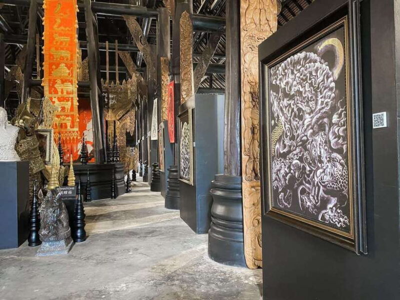 From Chiang Mai > Chiang Rai White & Blue Temple+Black House - Why This Tour Stands Out