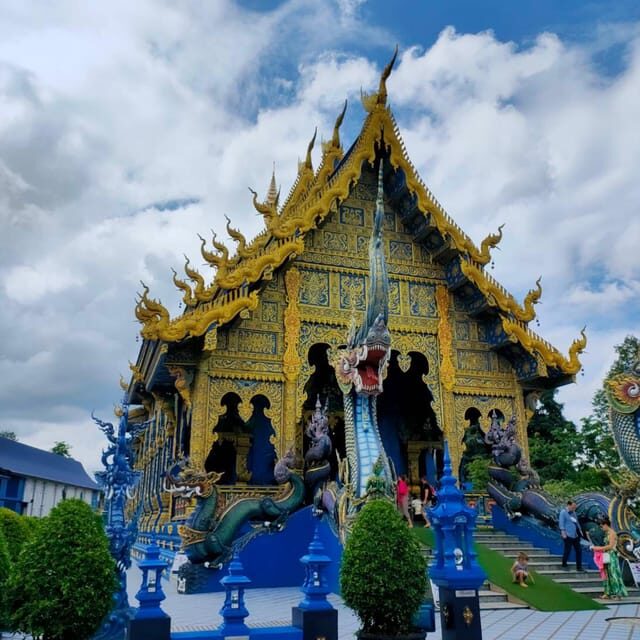From Chiang Mai: Day Trip Chiang Rai White, Blue, Red Temple - Key Points