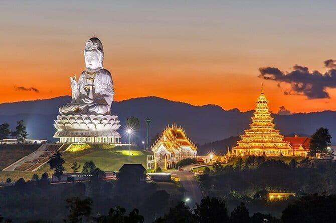 From Chiang Rai: 7 wonder Full-Day Tour and Thai Buffet lunch - Who Should Consider This Tour?