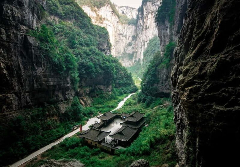 From Chongqing: Wulong Film Locations Full-Day Guided Tour - Exploring Wulong: A Natural and Cinematic Treasure