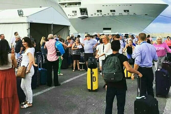 From Civitavecchia Cruise Port to FCO 1-8 People - A Detailed Look at Your Transfer Experience