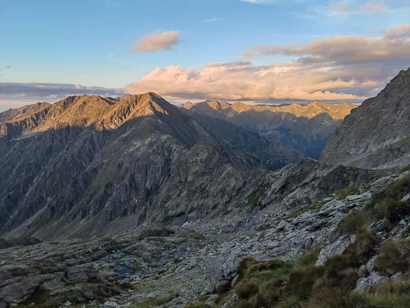 From Cluj Napoca - Full day hiking in Fgra Mountains - What’s Included and What to Know