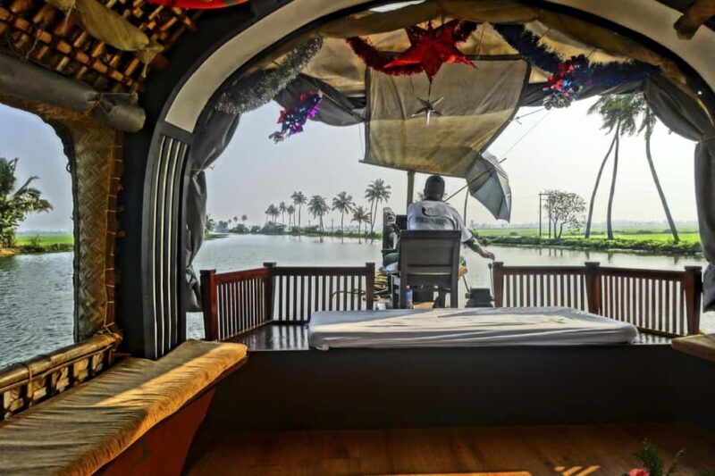 From Cochin: Overnight Houseboat Cruise with Transfers - Who Should Consider This Tour?