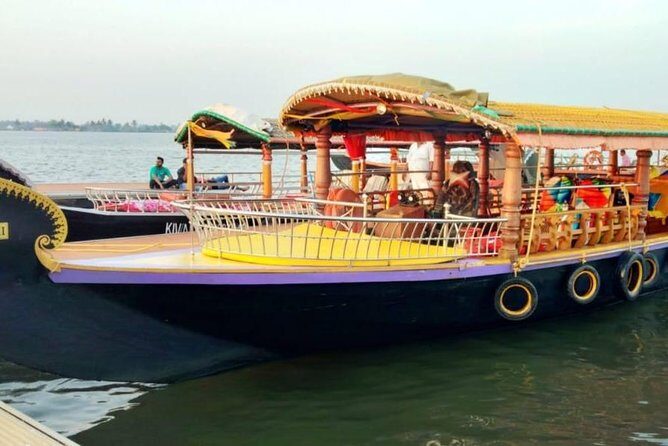 From Cochin Port: Backwaters by Shikara (Covered Canoe Boat) & Chinese Nets - The Sum Up: Who Should Consider This Tour?