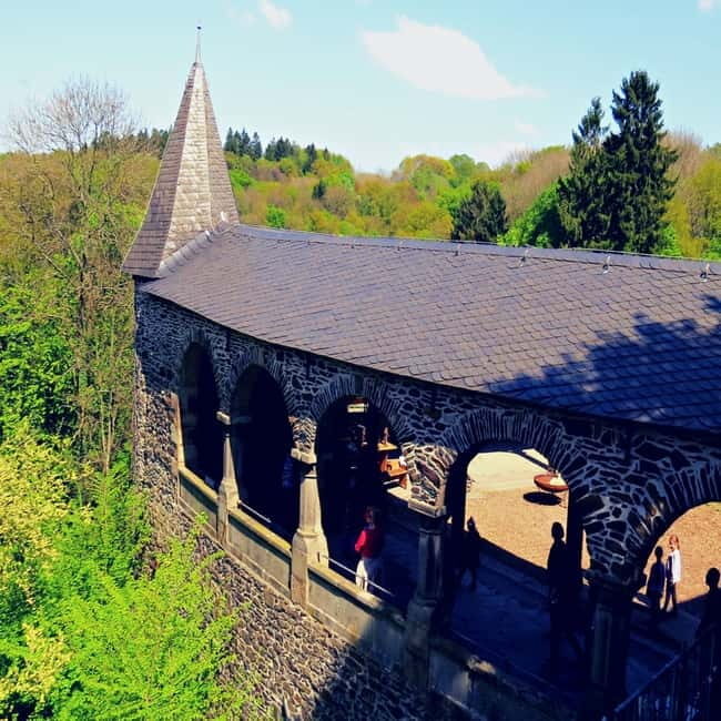 From Cologne: Private Burg Castle and Benrath Palace Trip - FAQ