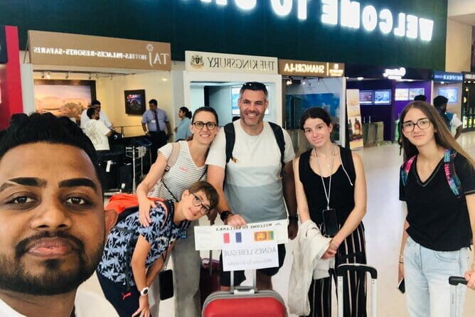 From Colombo Airport to Sigiriya or Kandy Private Transfer - Key Points