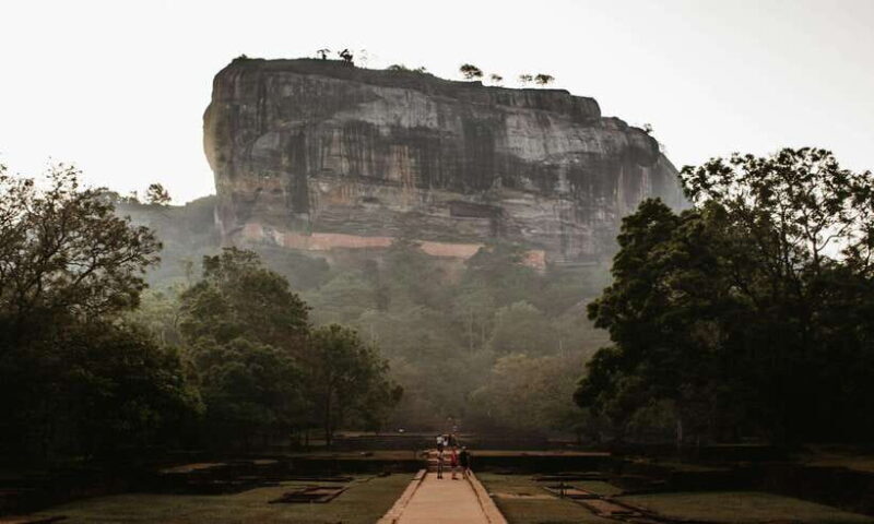 From Colombo: Sigiriya Rock Sunrise Climb with Dambulla - Key Points