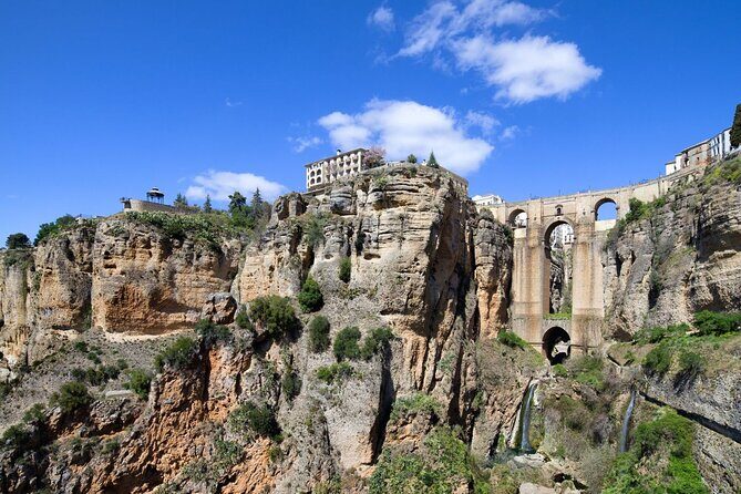 From Costa del Sol: Ronda and Setenil de las Bodegas - Exploring the Highlights: Ronda & Setenil in Depth