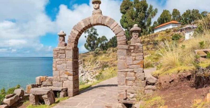 From Cusco: 3-Day Lake Titicaca Tour with Overnight Bus - The Sum Up