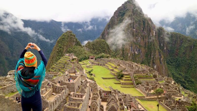 From Cusco 7 days 6 nights : Machu Picchu and Titikaka Lake - A Detailed Look at Your 7-Day Adventure in Peru