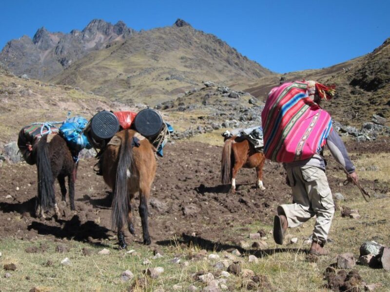 From Cusco: 7 Lakes Ausangate Trek with Breakfast and Lunch - From Cusco: 7 Lakes Ausangate Trek with Breakfast and Lunch