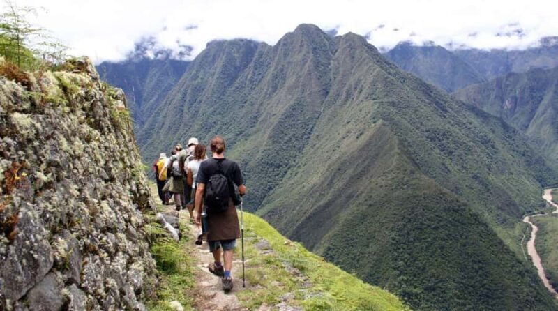 From Cusco: Machu Picchu 2 days + trekking - Key Points
