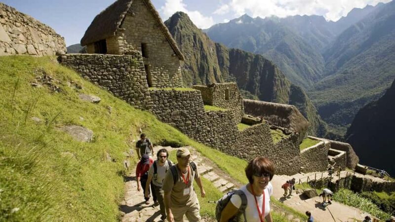 From Cusco: Machu Picchu amazing + Rainbow Mountain 2D - 1N - Exploring the Itinerary in Detail