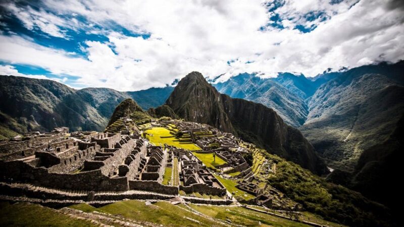 From Cusco: Machu Picchu Luxury Tour - Train Hiram Bingham - Who Should Consider This Tour