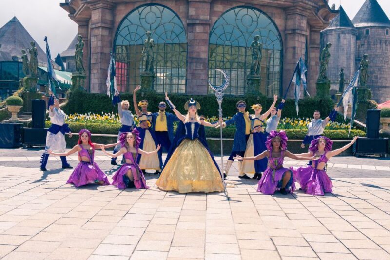 From Da Nang: Ba Na Hills Golden Bridge Private Tour - Who Should Consider This Tour?